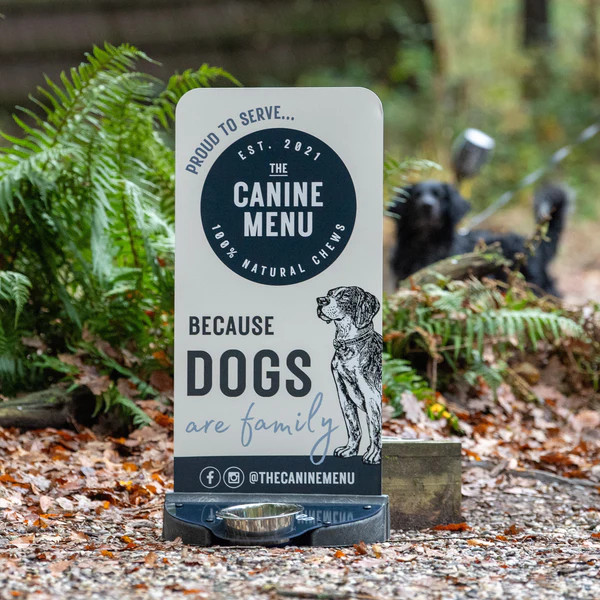 The Canine Menu teline vesikupilla